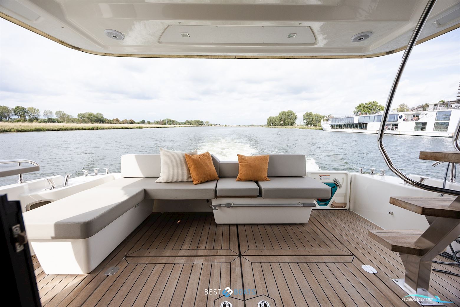 Cranchi Eco Trawler 43 Long Distance