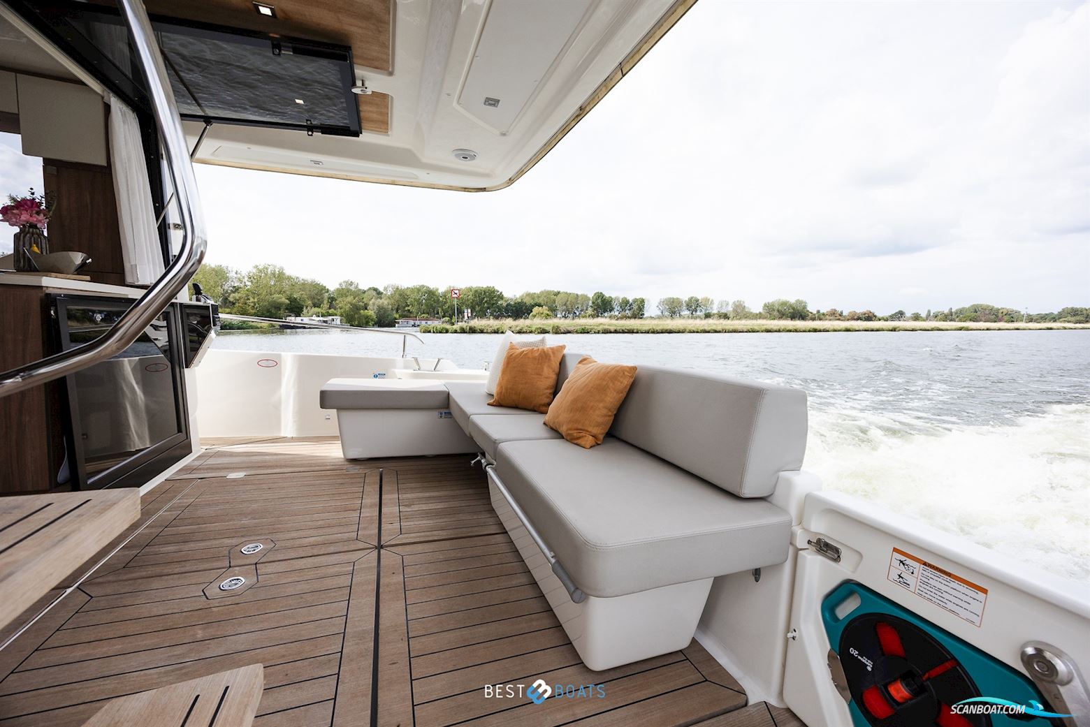 Cranchi Eco Trawler 43 Long Distance