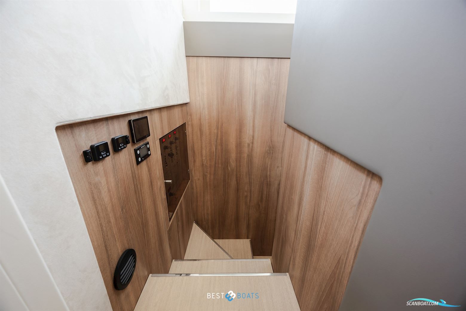 Cranchi Eco Trawler 43 Long Distance