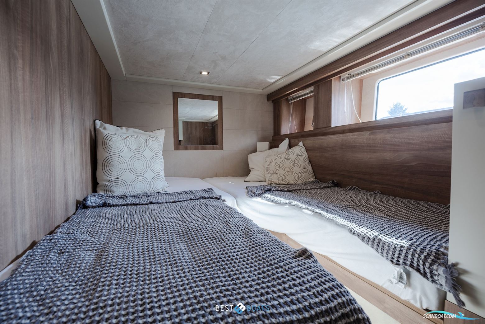 Cranchi Eco Trawler 43 Long Distance
