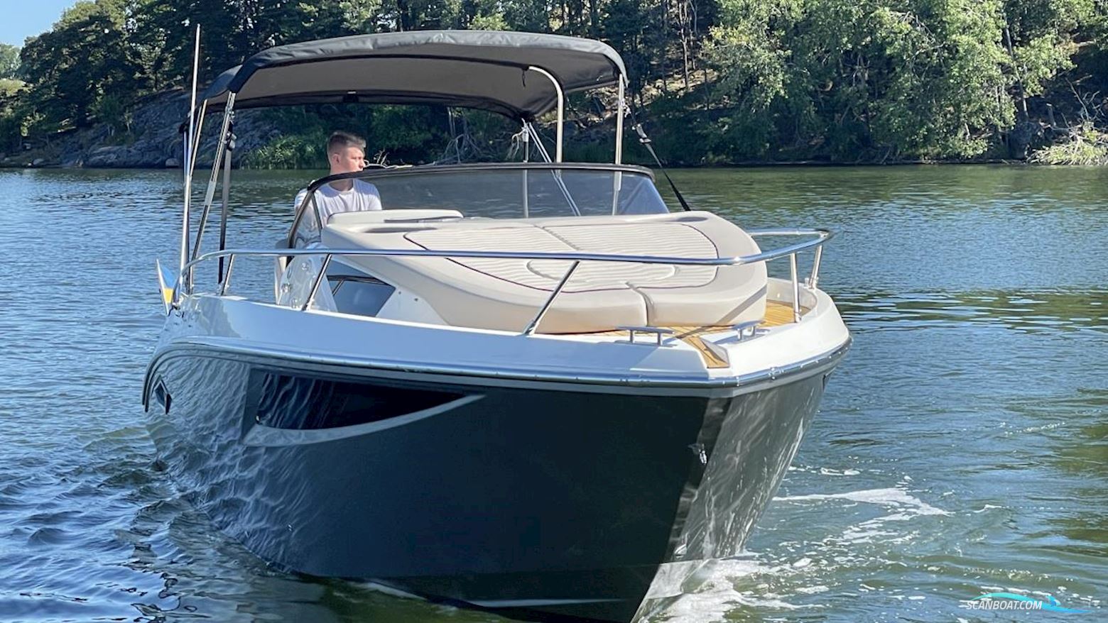 Cranchi Endurance 30