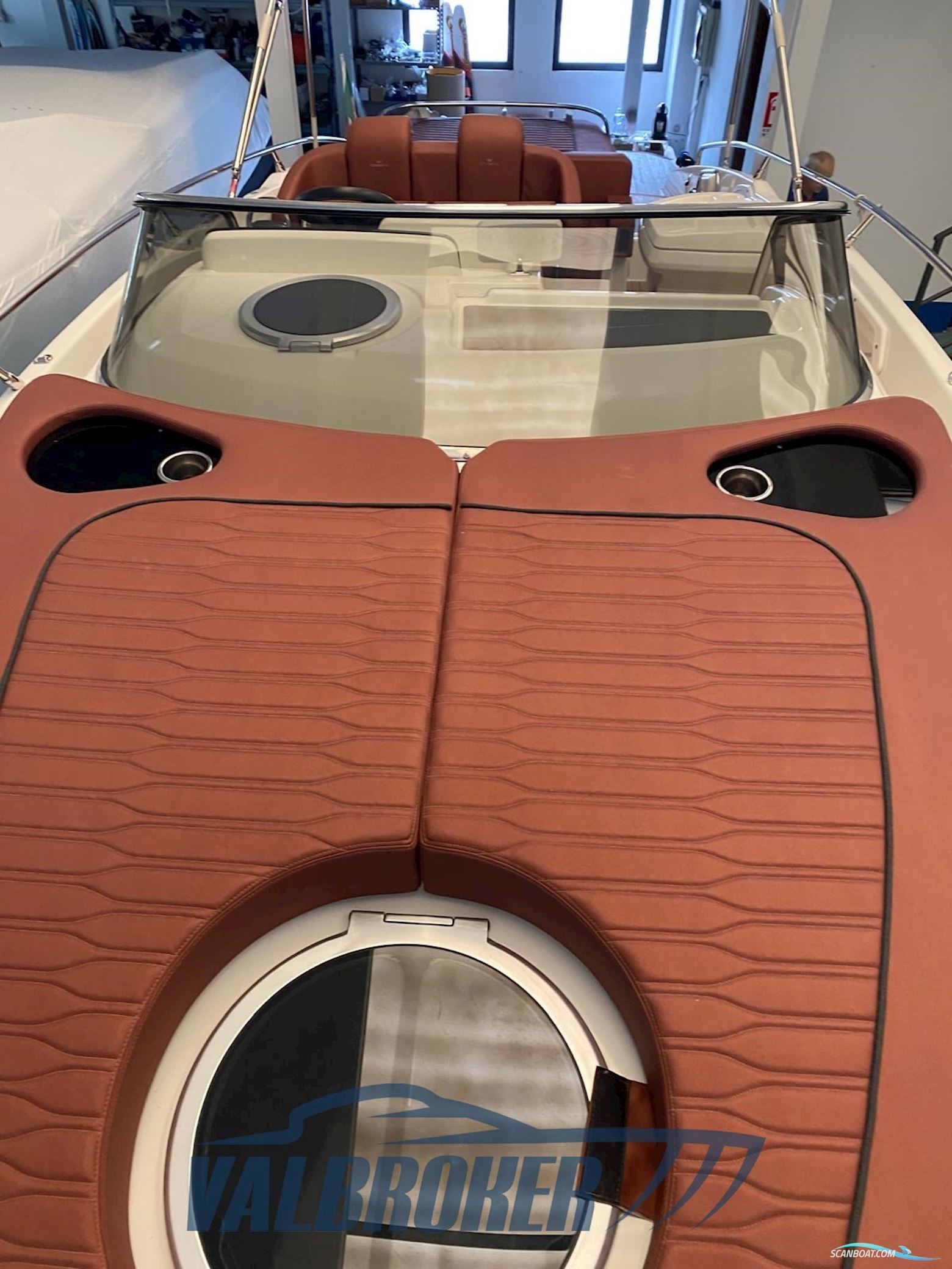 Cranchi Endurance 30