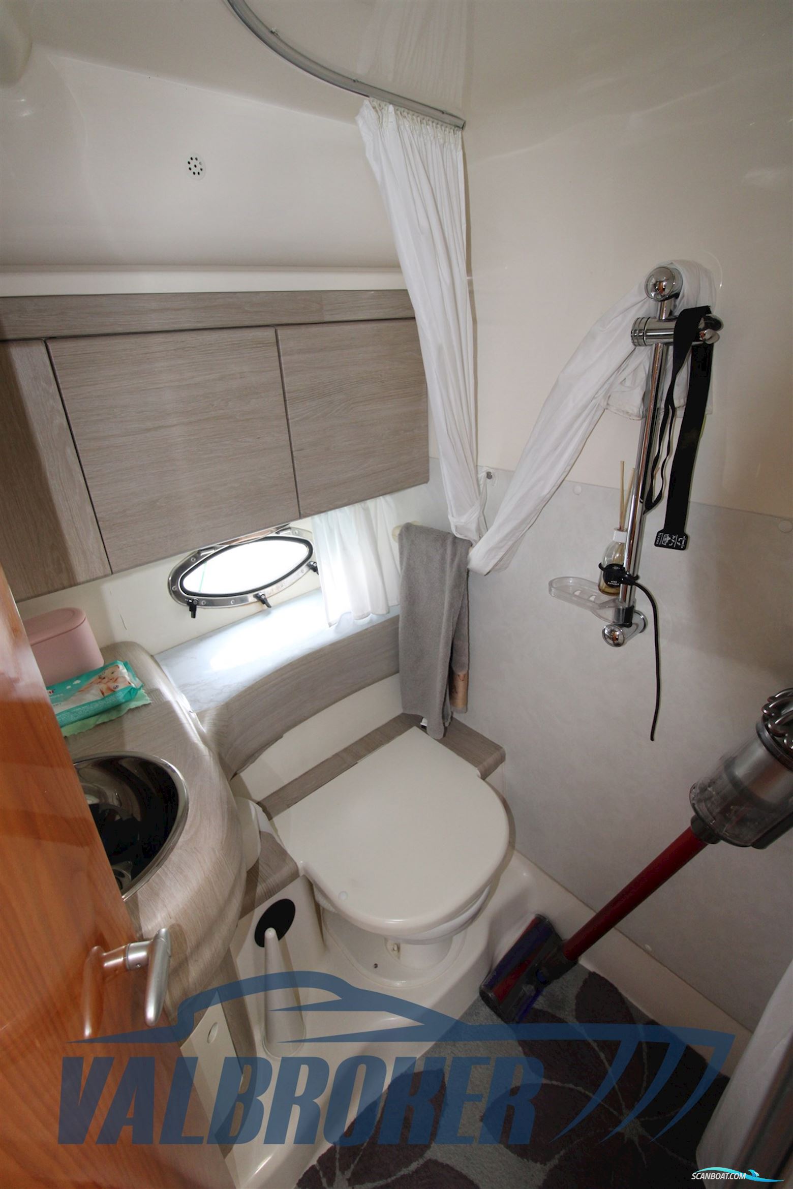 Cranchi Endurance 39