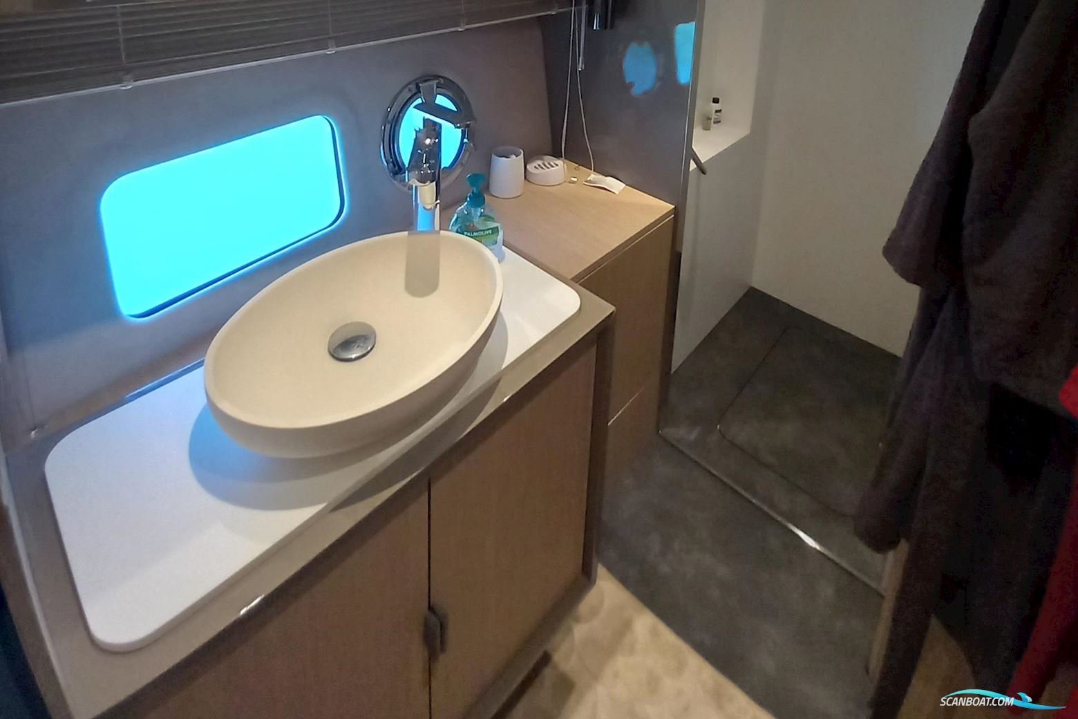 Cranchi T36 Crossover