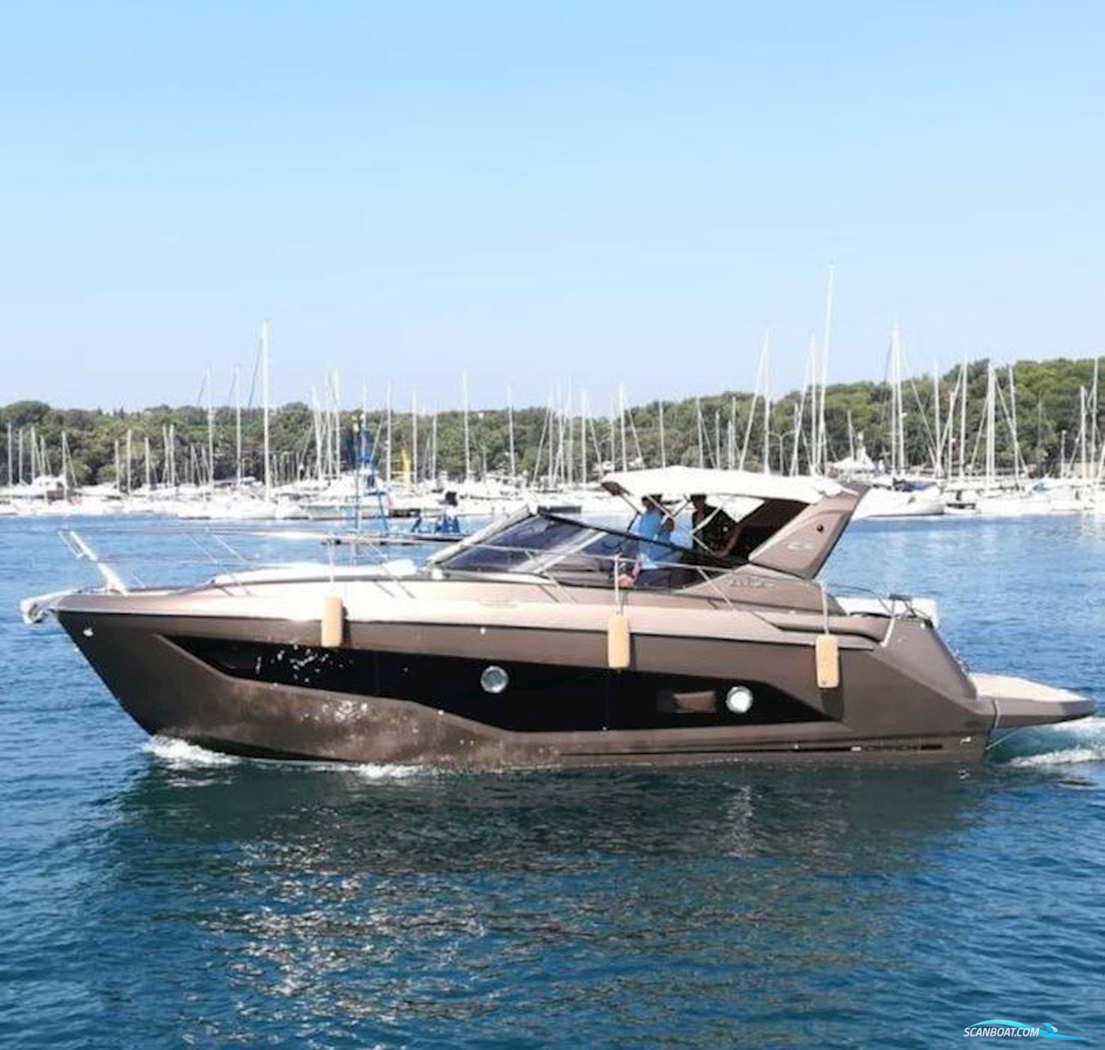 Cranchi Z 35 - 2019 Motorbåt 2019, med Volvo Penta D4-260 Evc Duoprop motor, Kroatien