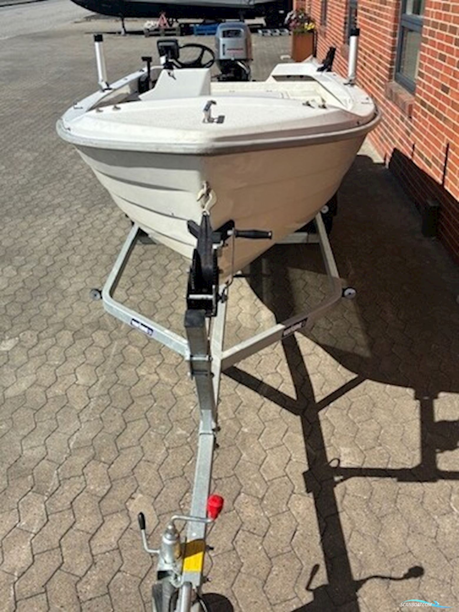 Crescent 434 m/Pult og Mariner 30 hk 2-Takt og Variant Trailer
