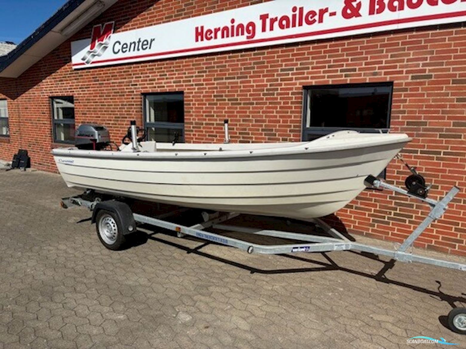 Crescent 434 m/Pult og Mariner 30 hk 2-Takt og Variant Trailer
