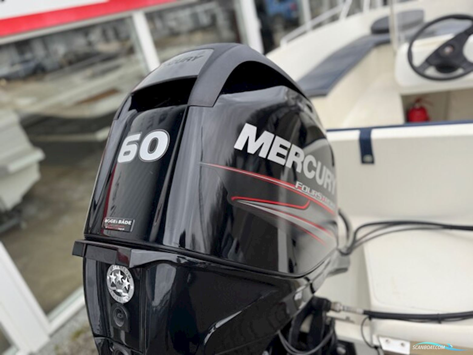 Crescent 491 SC med 60 hk Mercury-EFI og 750 kg Brenderup 18750UB bådtrailer