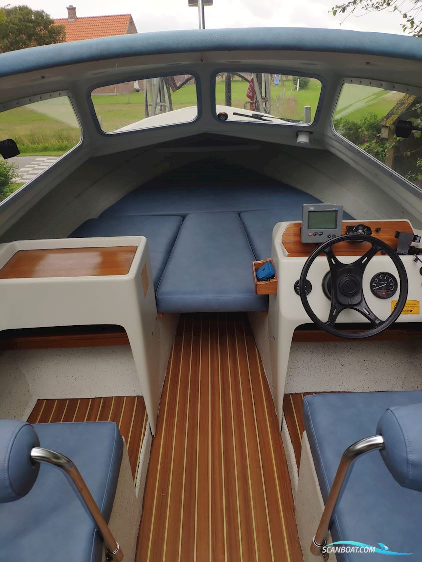 Crescent 535 Classic