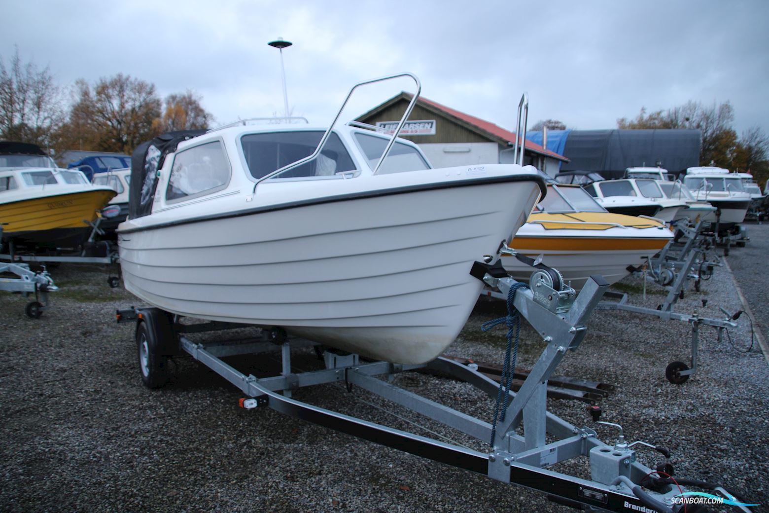 Crescent 535 Classic