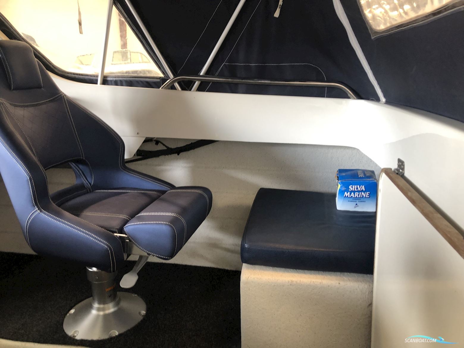 Crescent 535 Classic