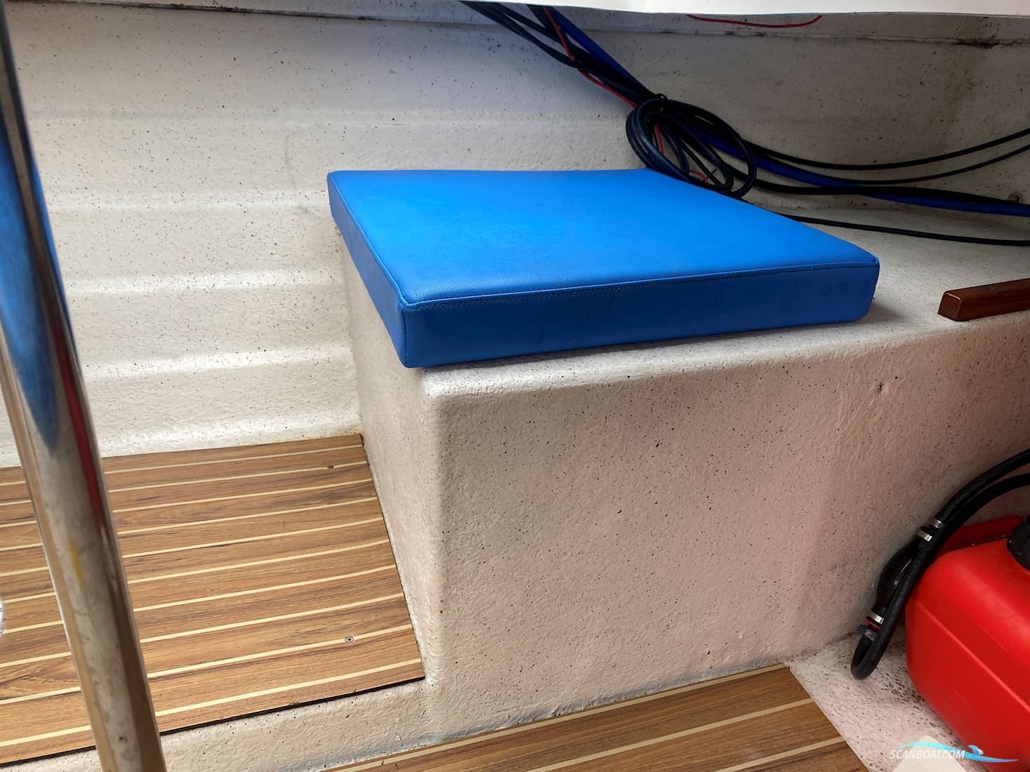 Crescent Classic 535