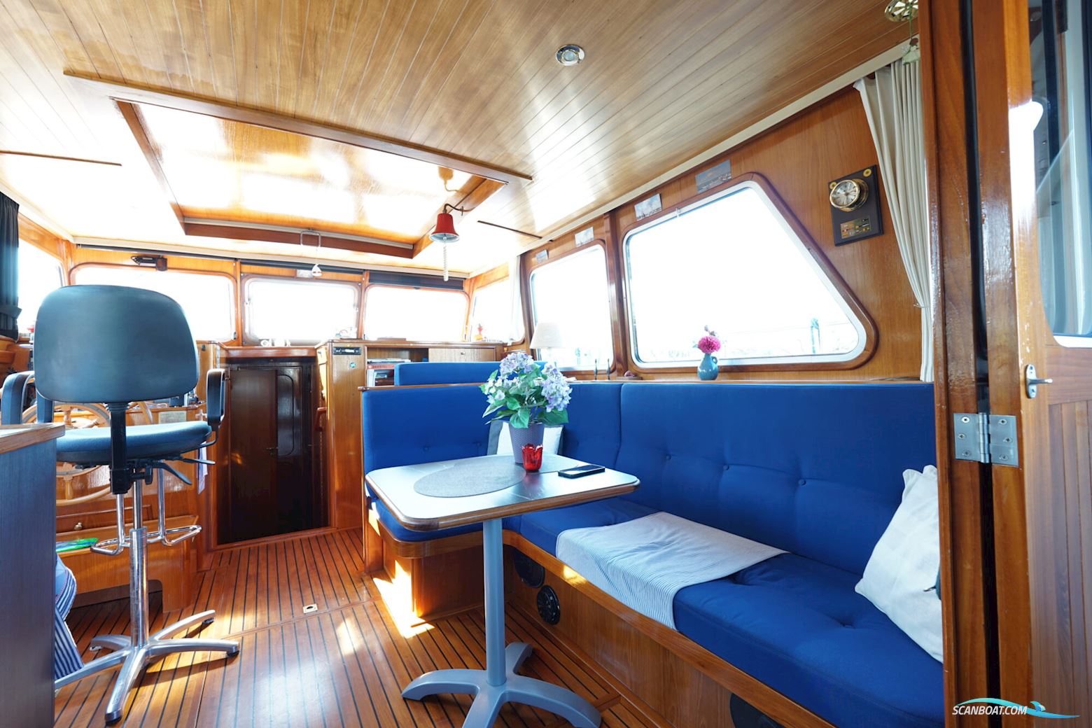 Crown Cruiser 11.90 OK