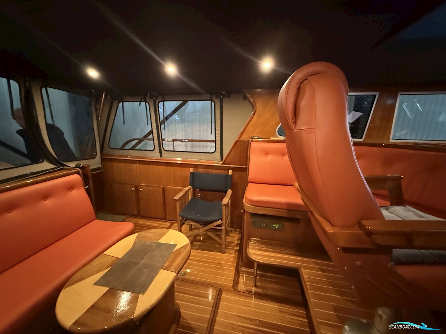 Crown Cruiser 12.85 OK Spiegeldeur