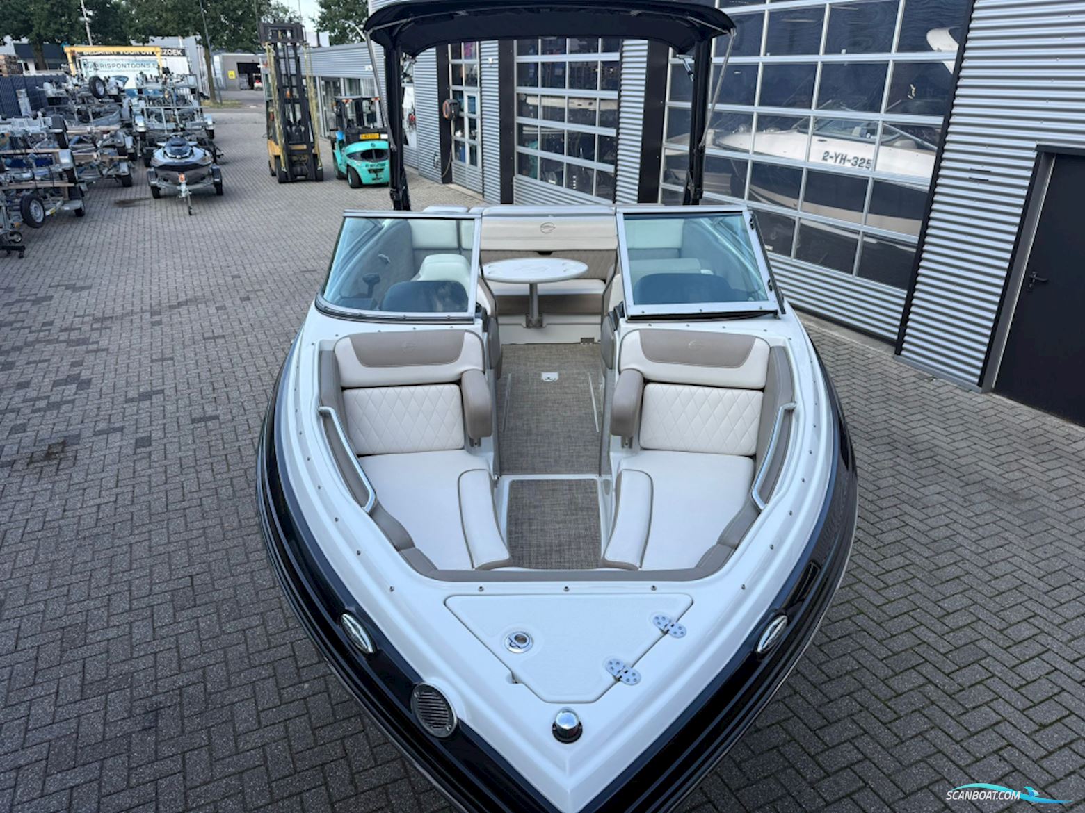 Crownline 225 SS