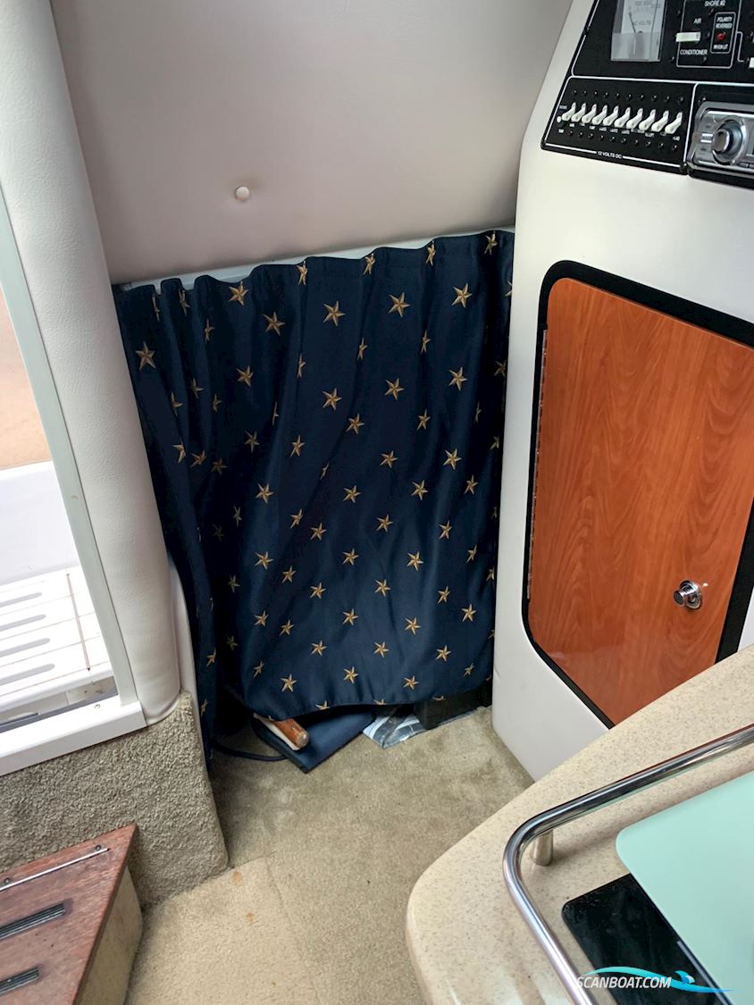 Crownline 264 CR Cruiser