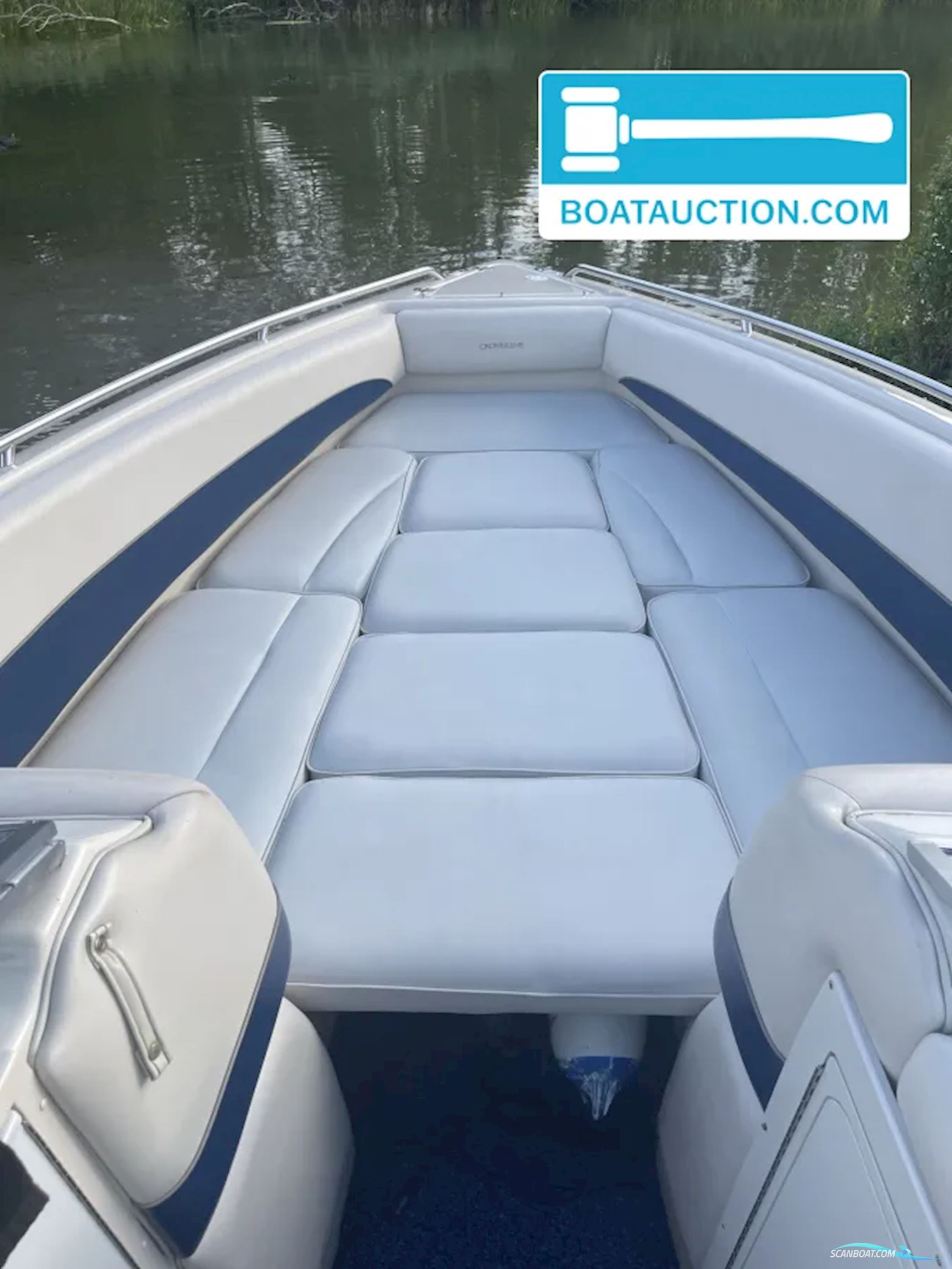 Crownline 266 BR