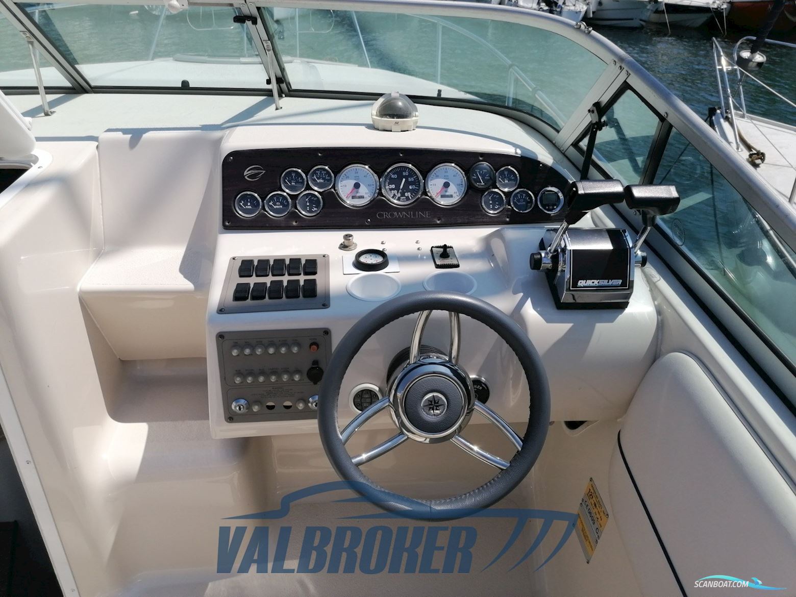Crownline 268 CR