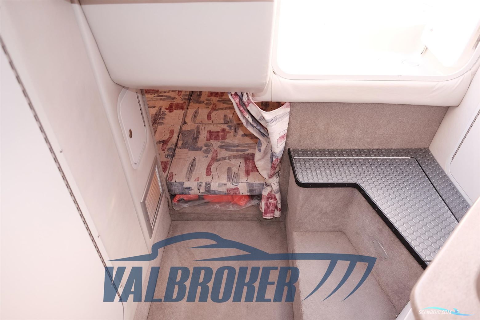 Crownline 268 CR