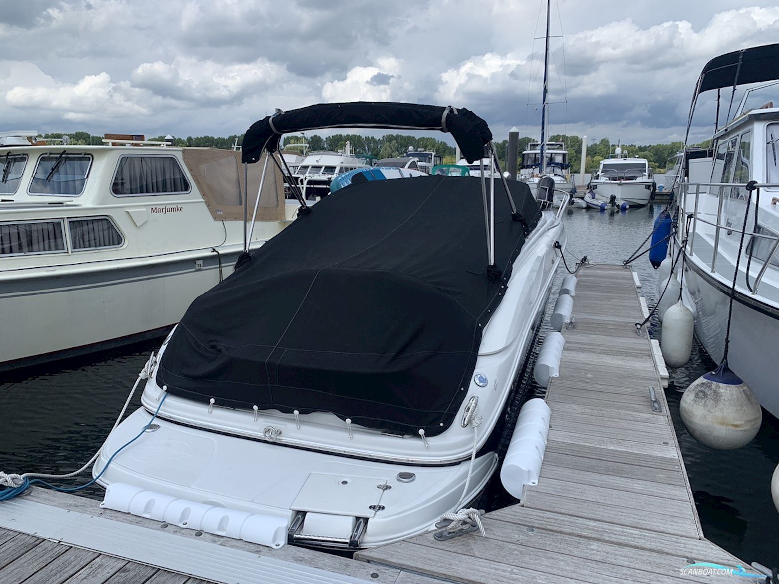Crownline 280 CR