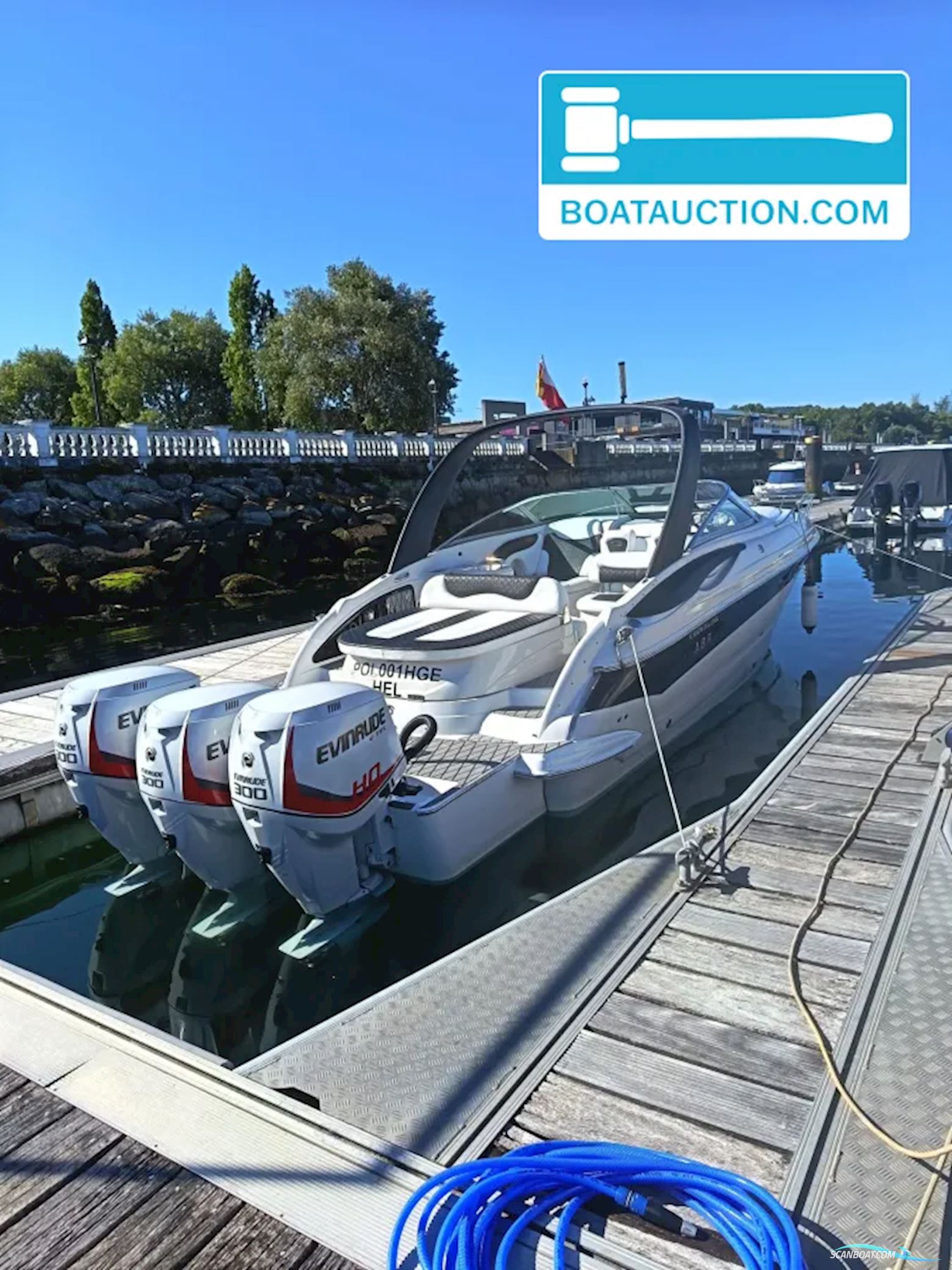 Crownline 315 SCR