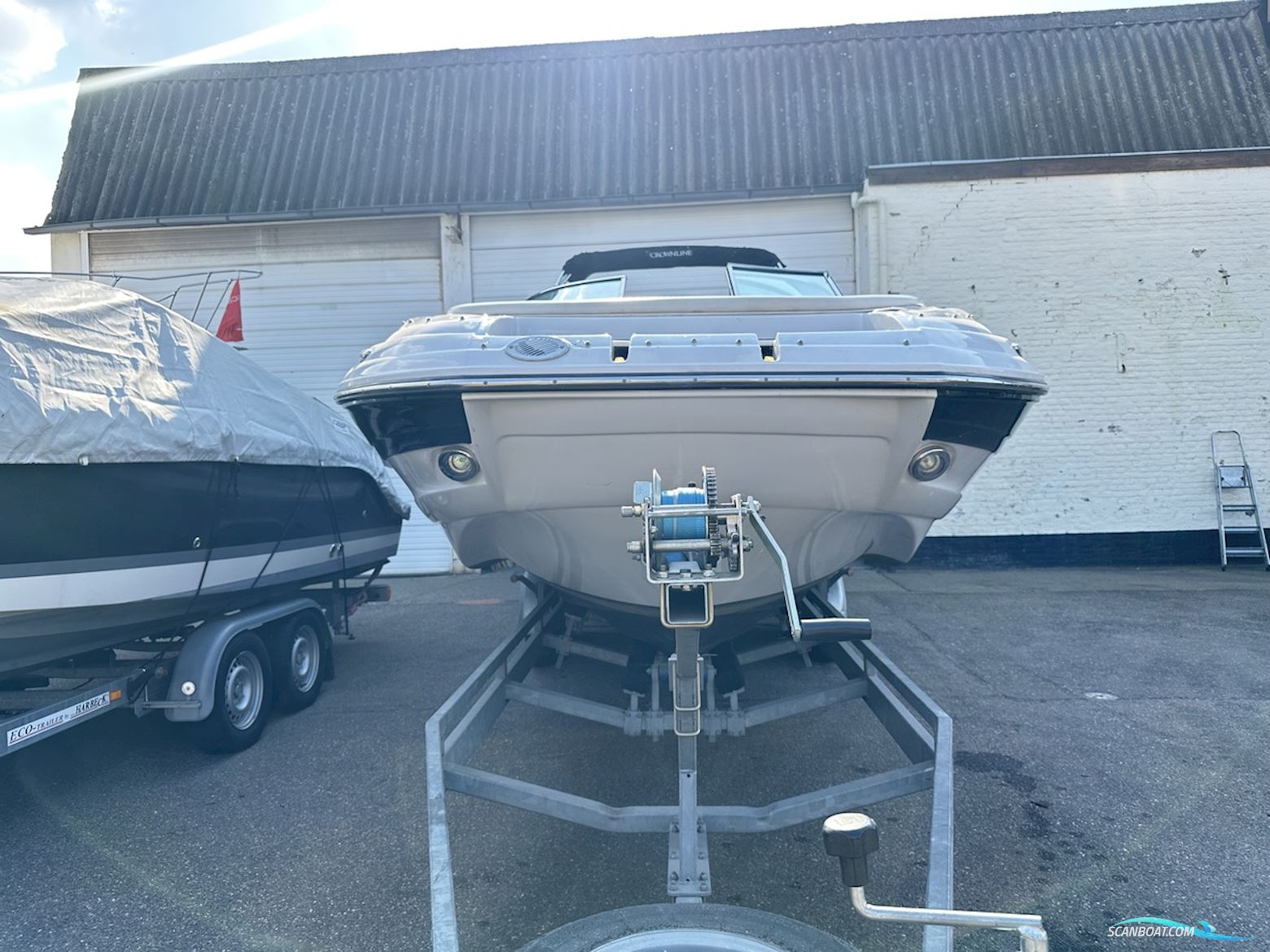 Crownline E6