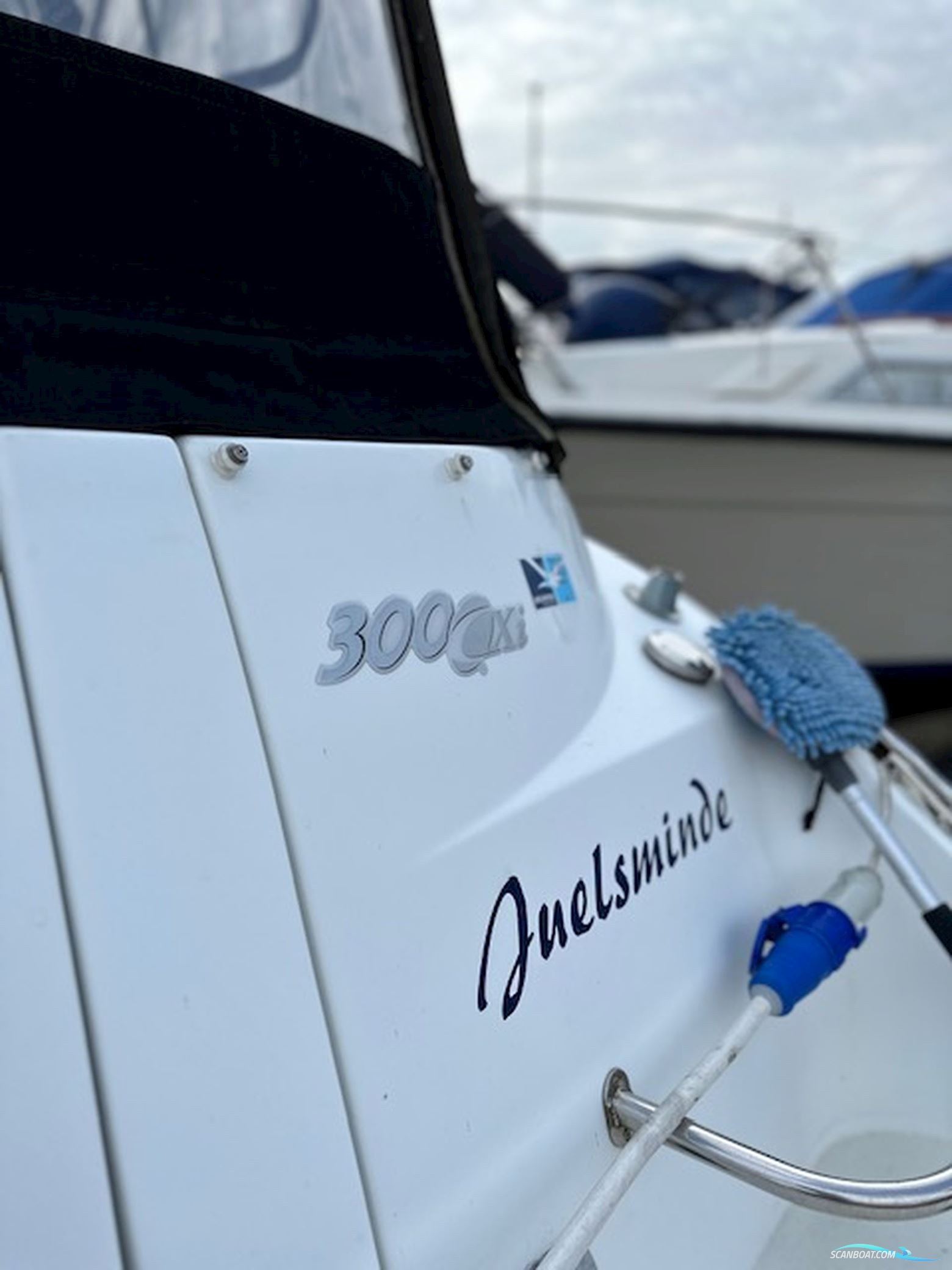 Cruiser Yacht 300 CXI