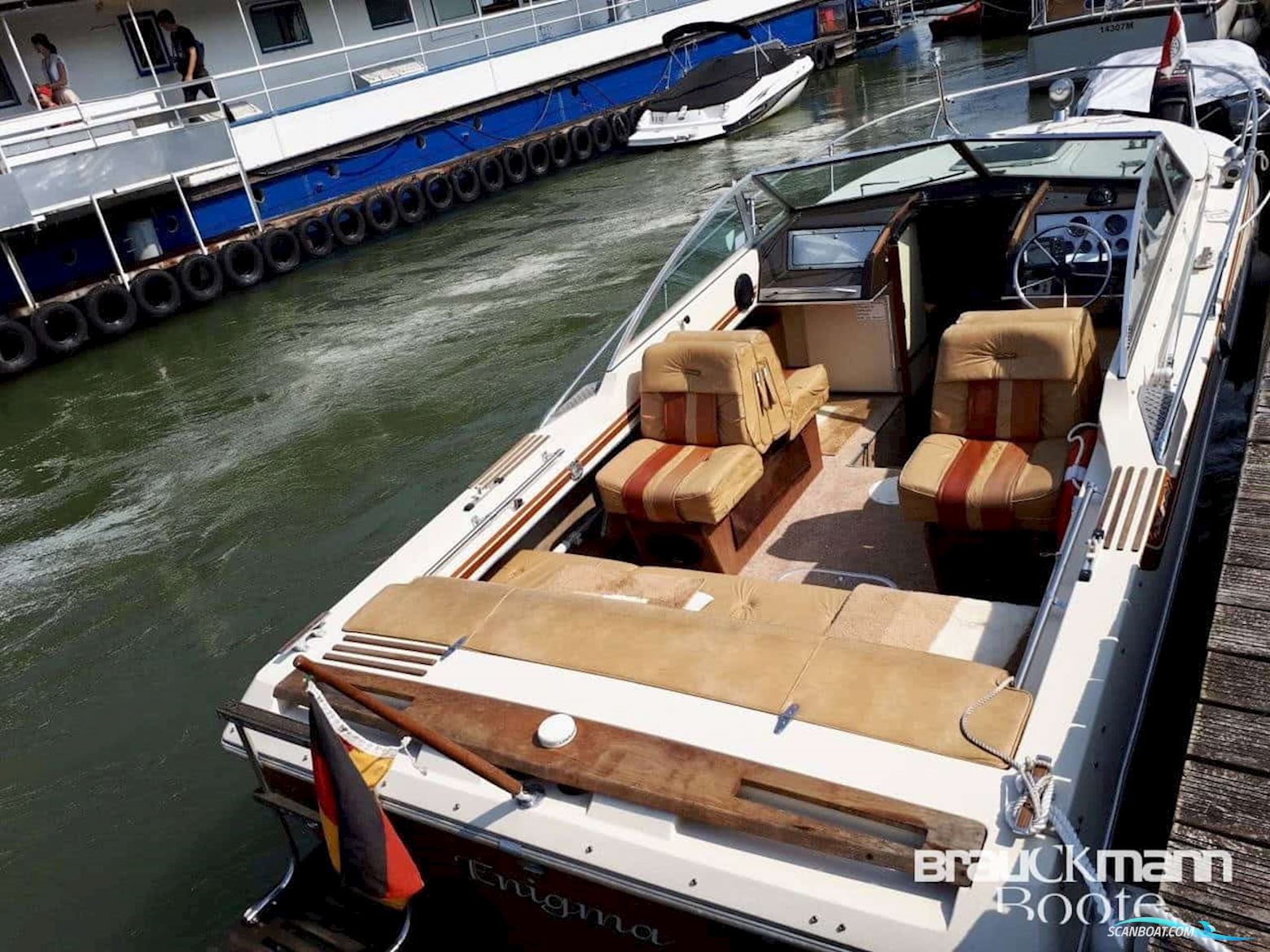 Cruisers Baron 222
