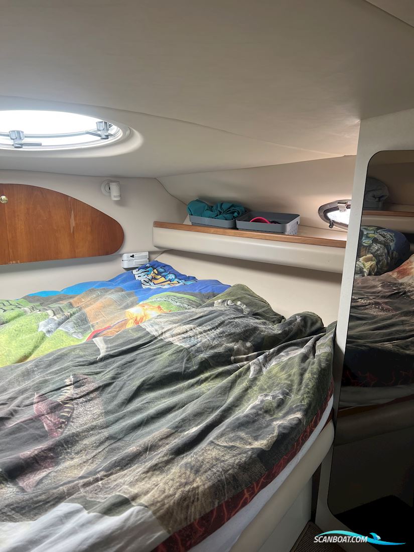 Cruisers Yacht Rouge 3075