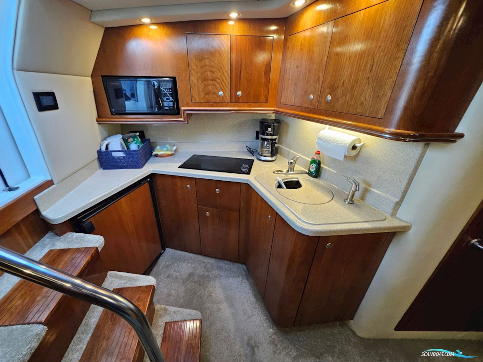 Cruisers Yachts 340 Express