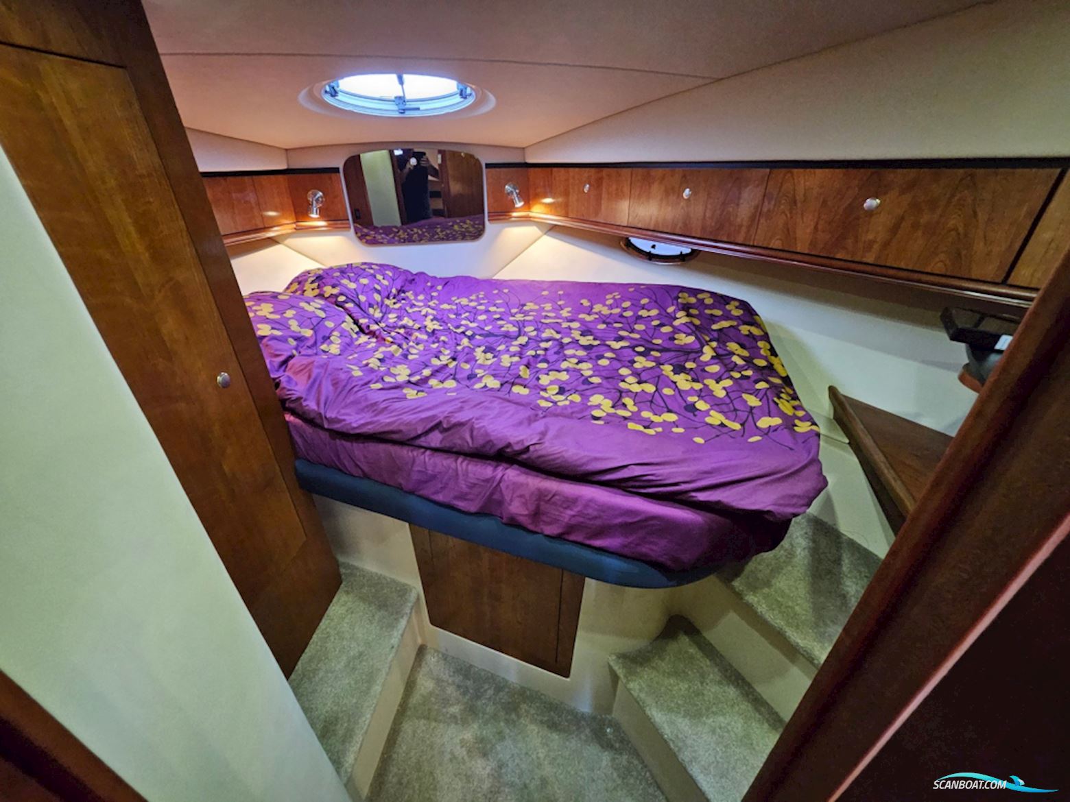 Cruisers Yachts 340 Express