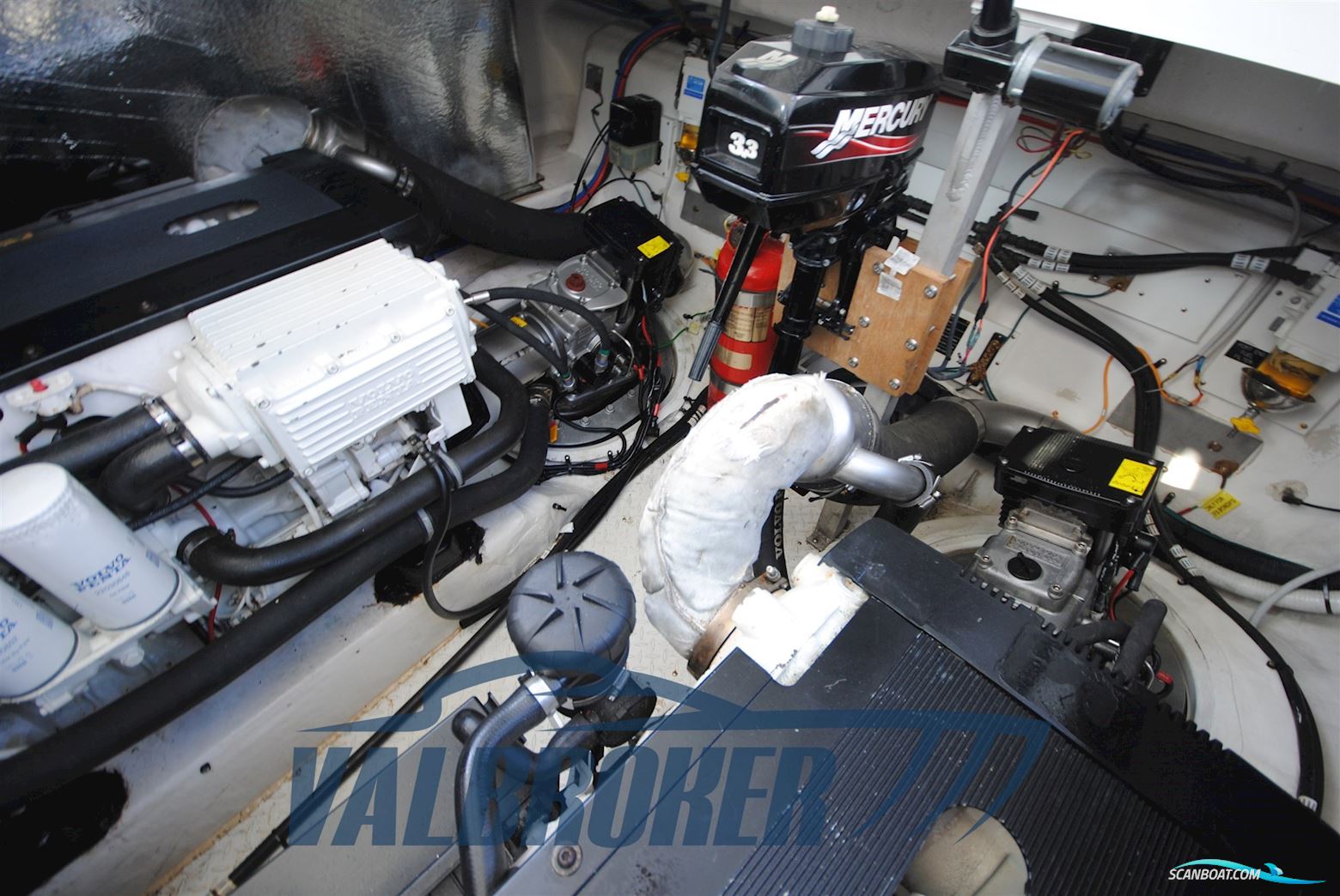 Cruisers Yachts 390 SC