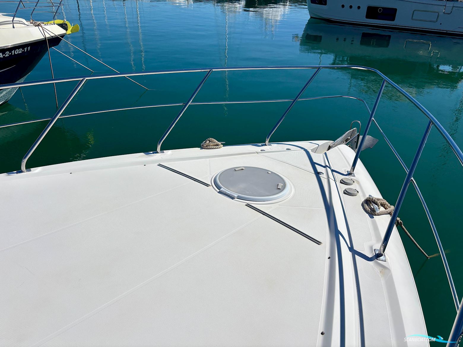 Cruisers Yachts 447 Sport Sedan