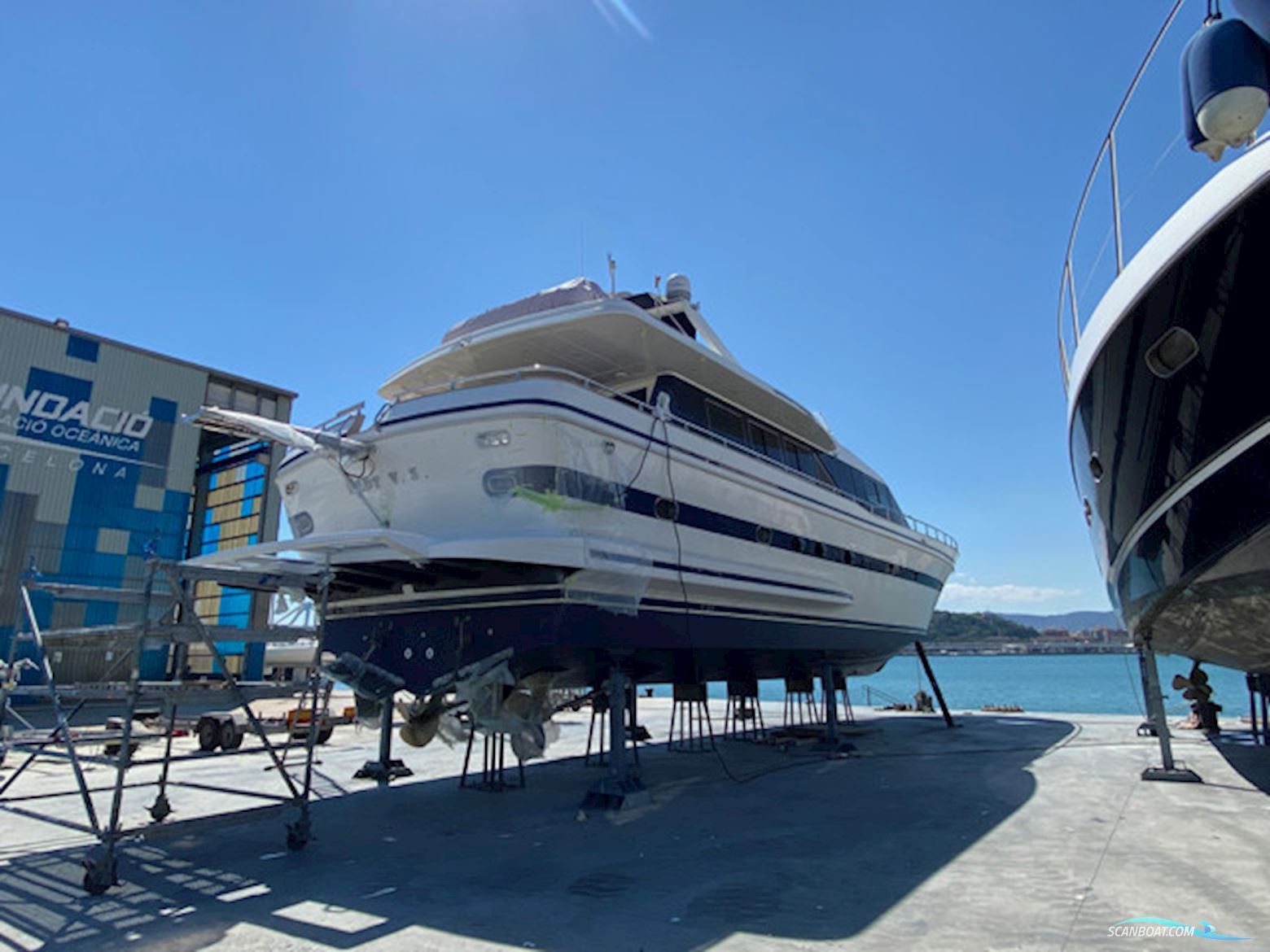 C.T.M. Milano FALCON 80