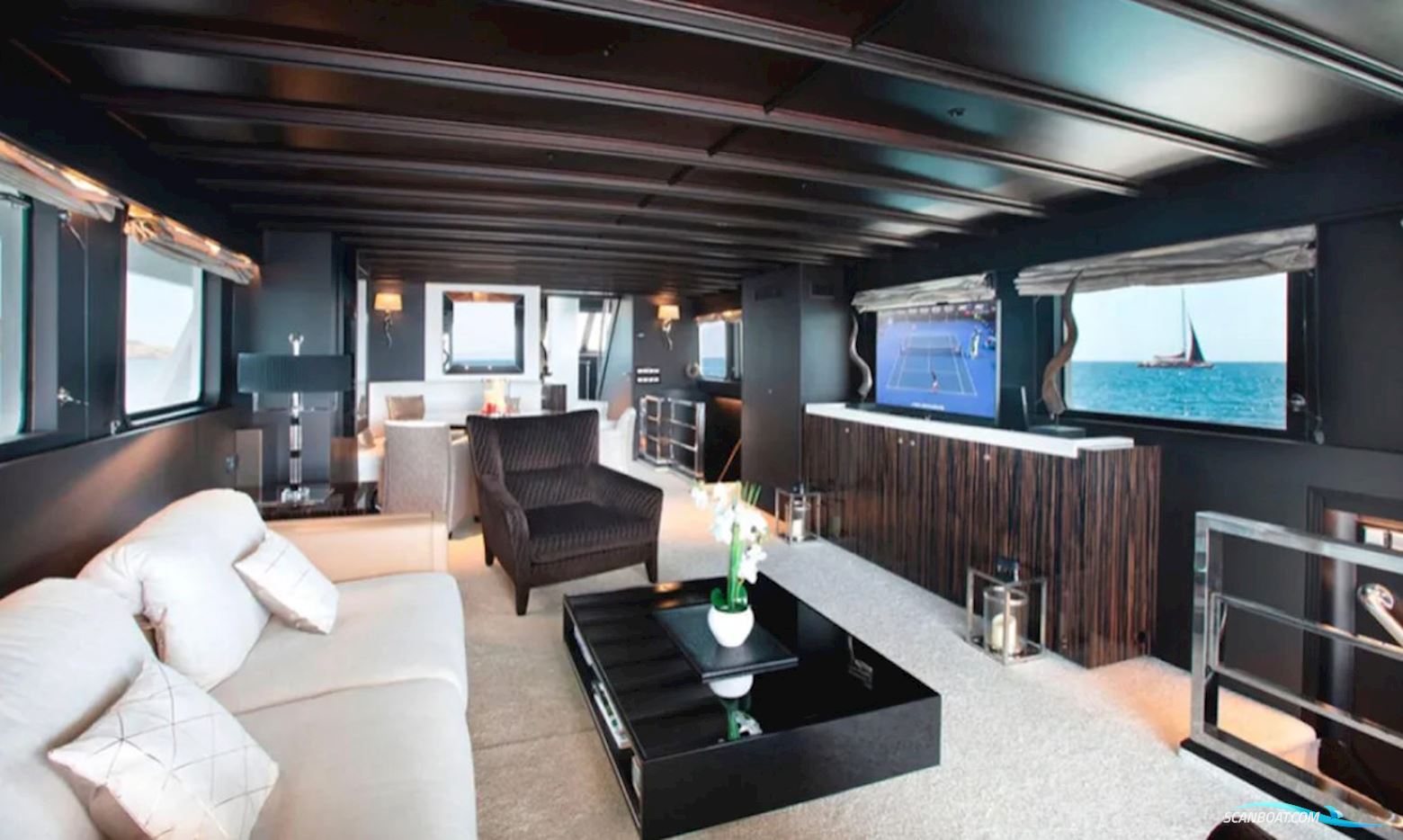 Custom 33M
