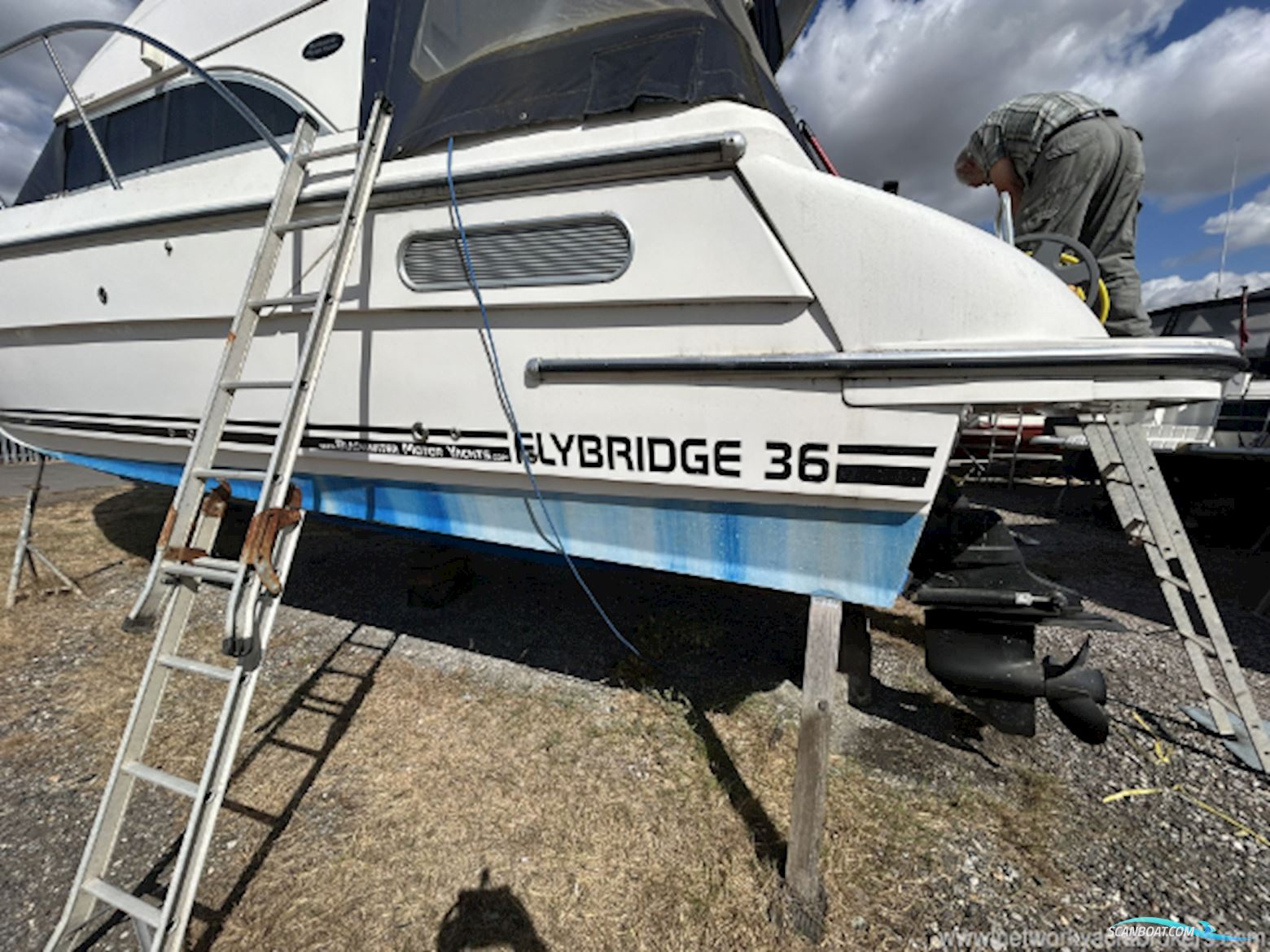 Custom Built Blackwater Motor Yachts 36 Flybridge