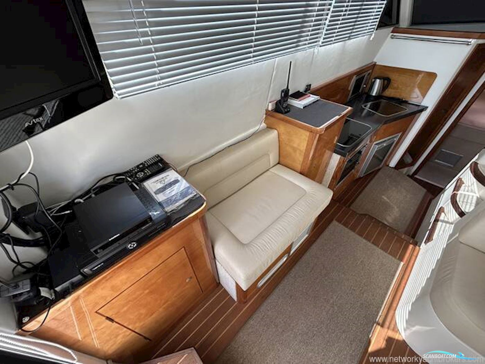 Custom Built Blackwater Motor Yachts 36 Flybridge