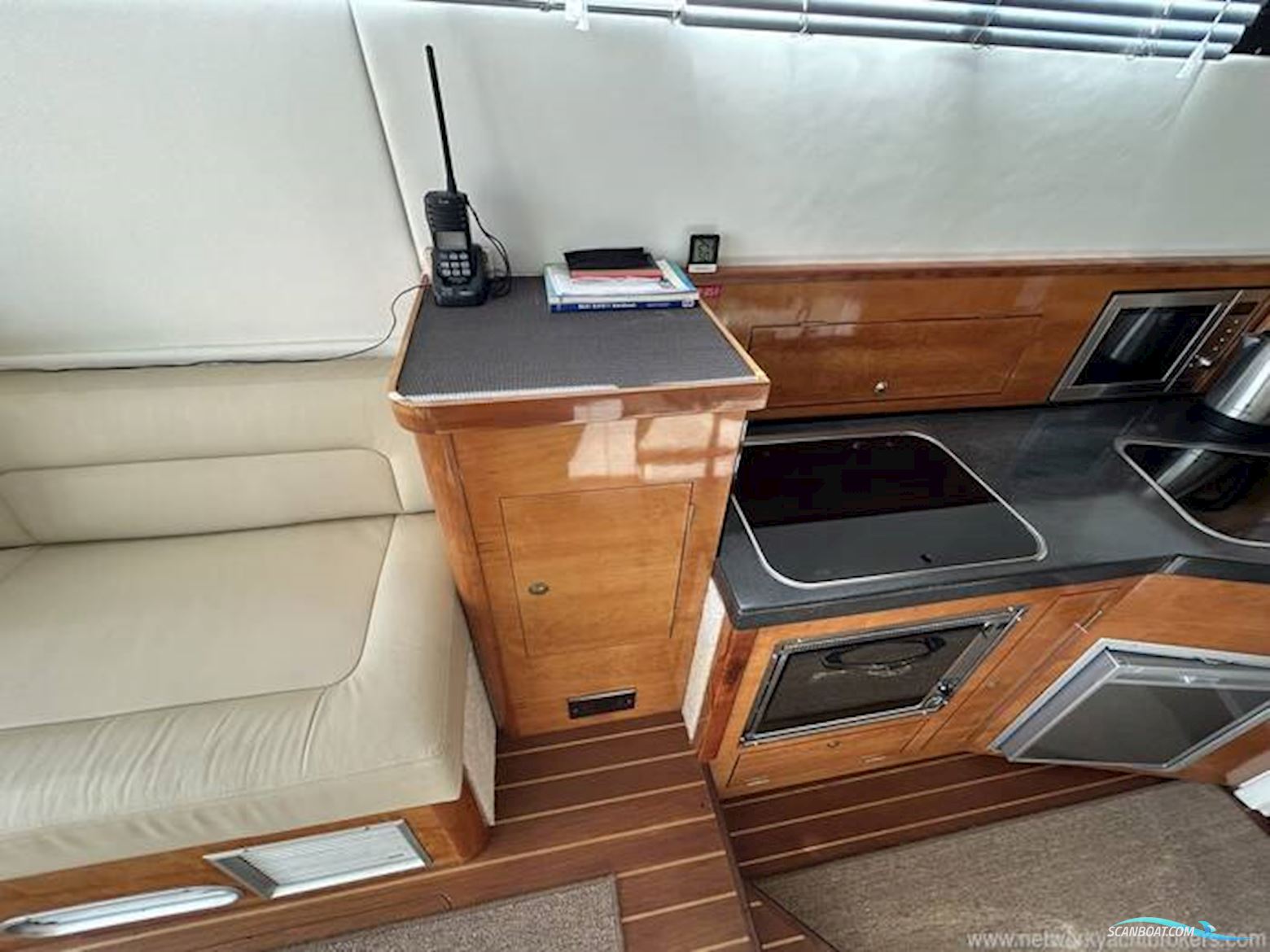 Custom Built Blackwater Motor Yachts 36 Flybridge