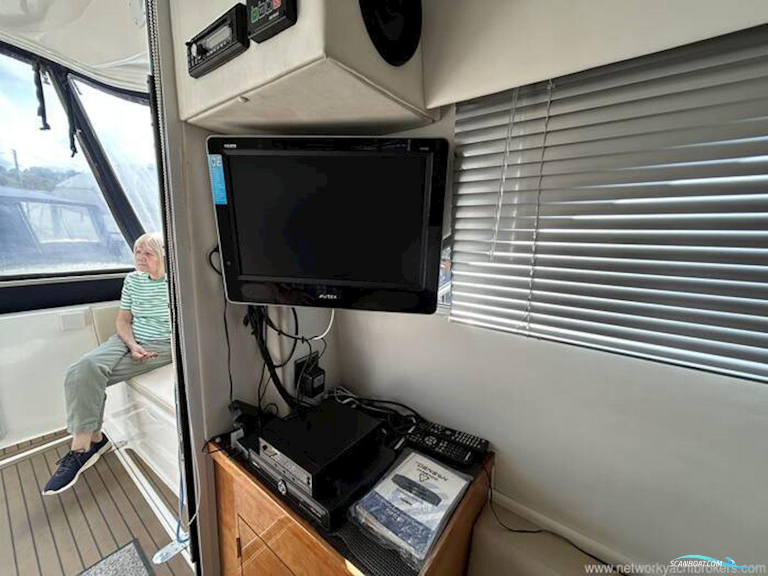 Custom Built Blackwater Motor Yachts 36 Flybridge