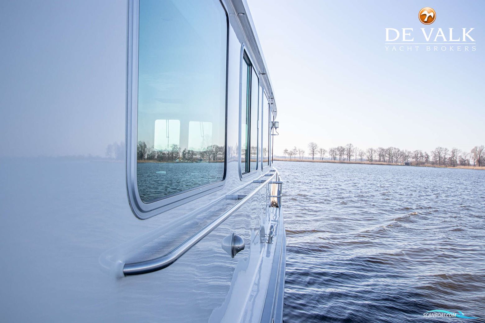 Custom Built Live Aboard 1800