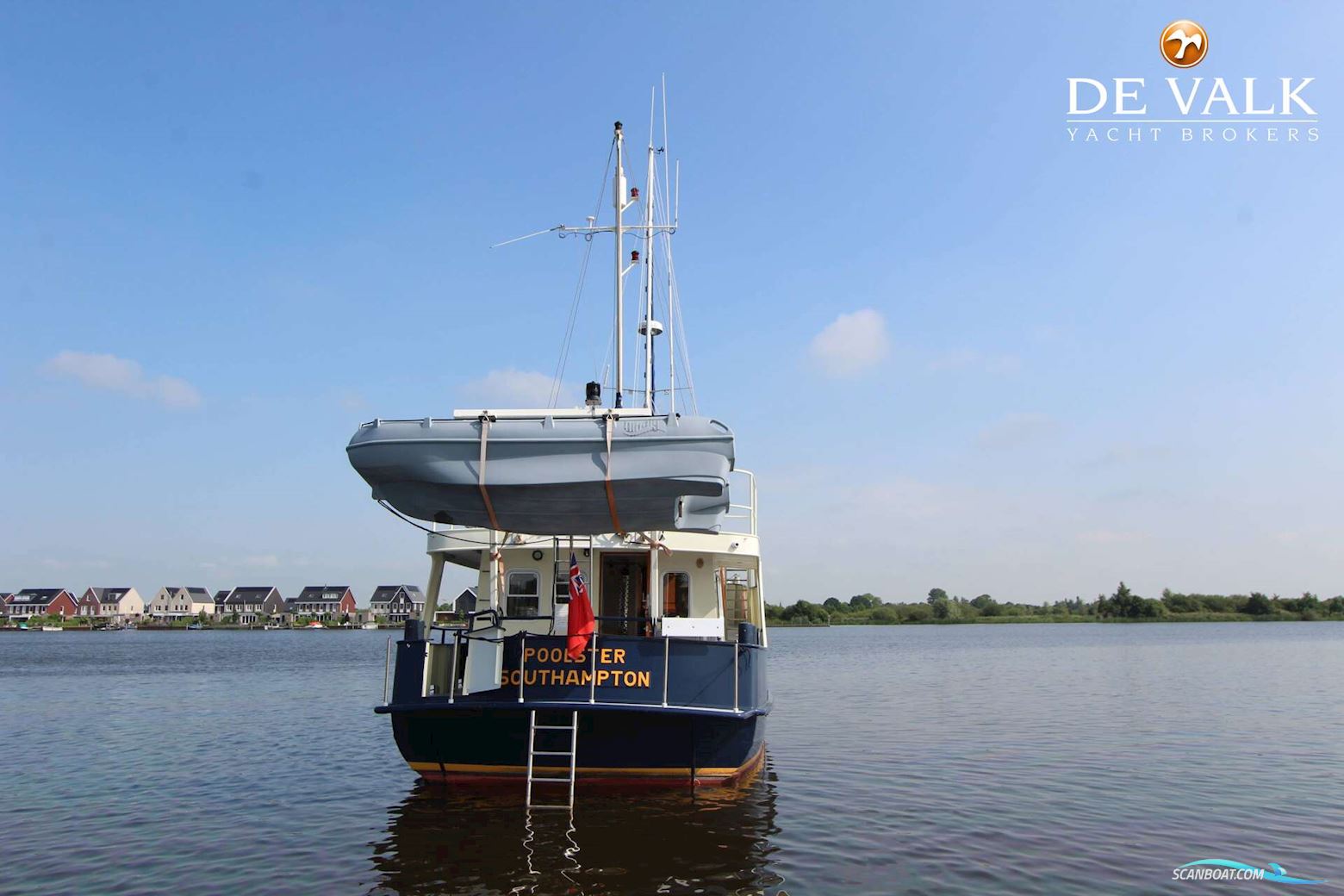 CUSTOM Explorer Trawler 1800
