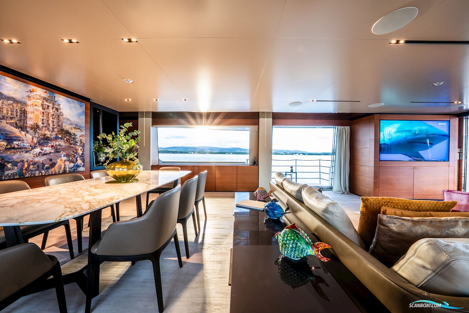 Custom Line Navetta 33