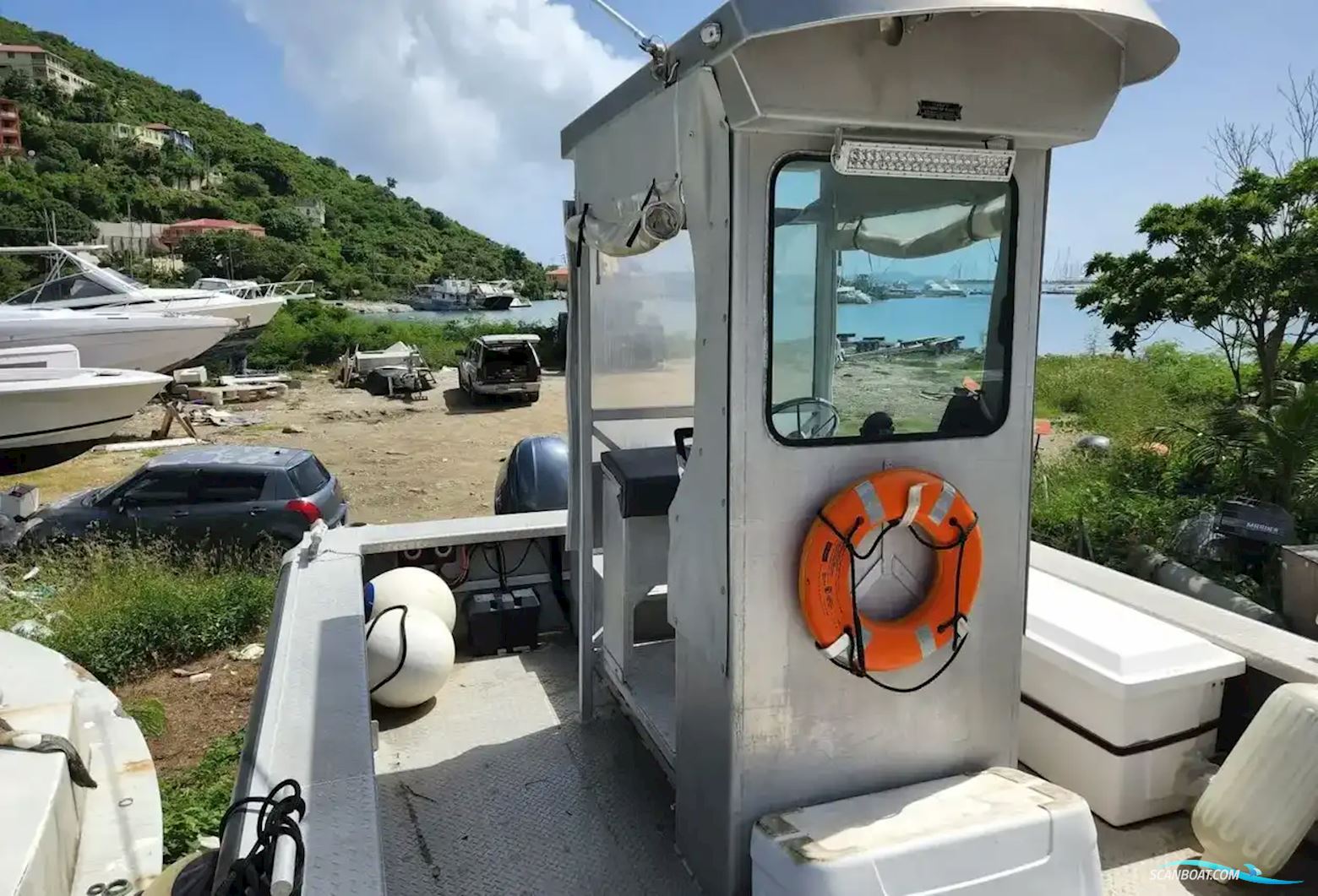 Custom Scully’s Aluminum Boats Inc. Model: 3612LC2