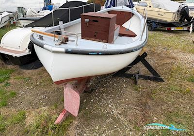 Damjolle Motorbåt 1980, med Saab Diesel motor, Danmark