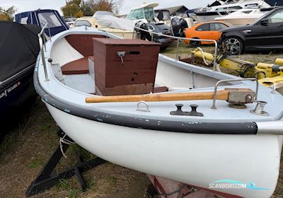 Damjolle Motorbåt 1980, med Saab Diesel motor, Danmark