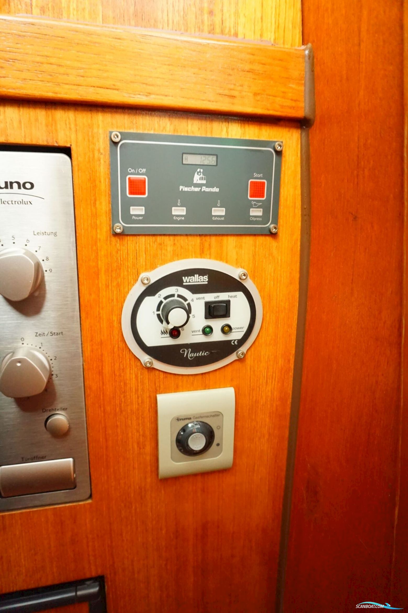 Danish Rose Trimaran 14.30