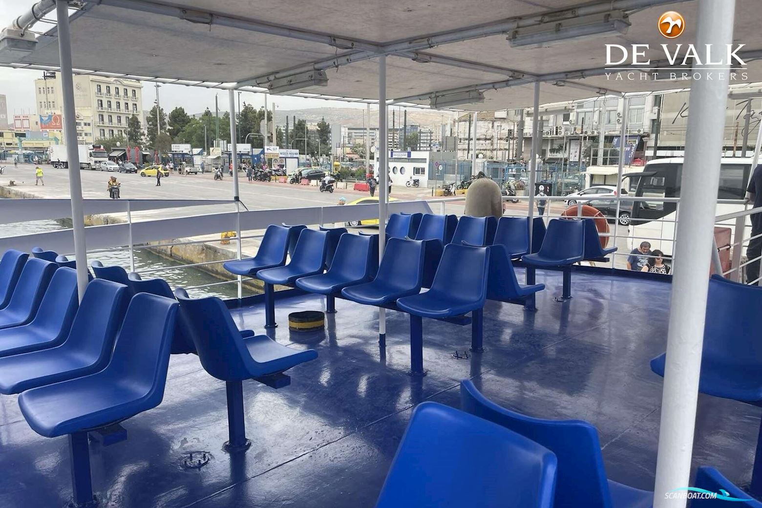 Day Passengers Ship 25 M