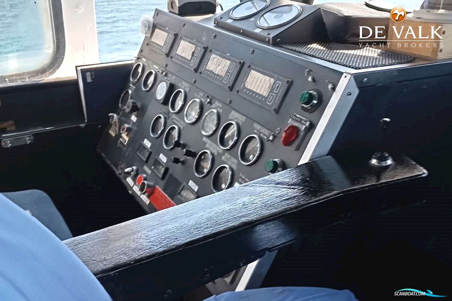 Day Passengers Ship Fjellstrand 26