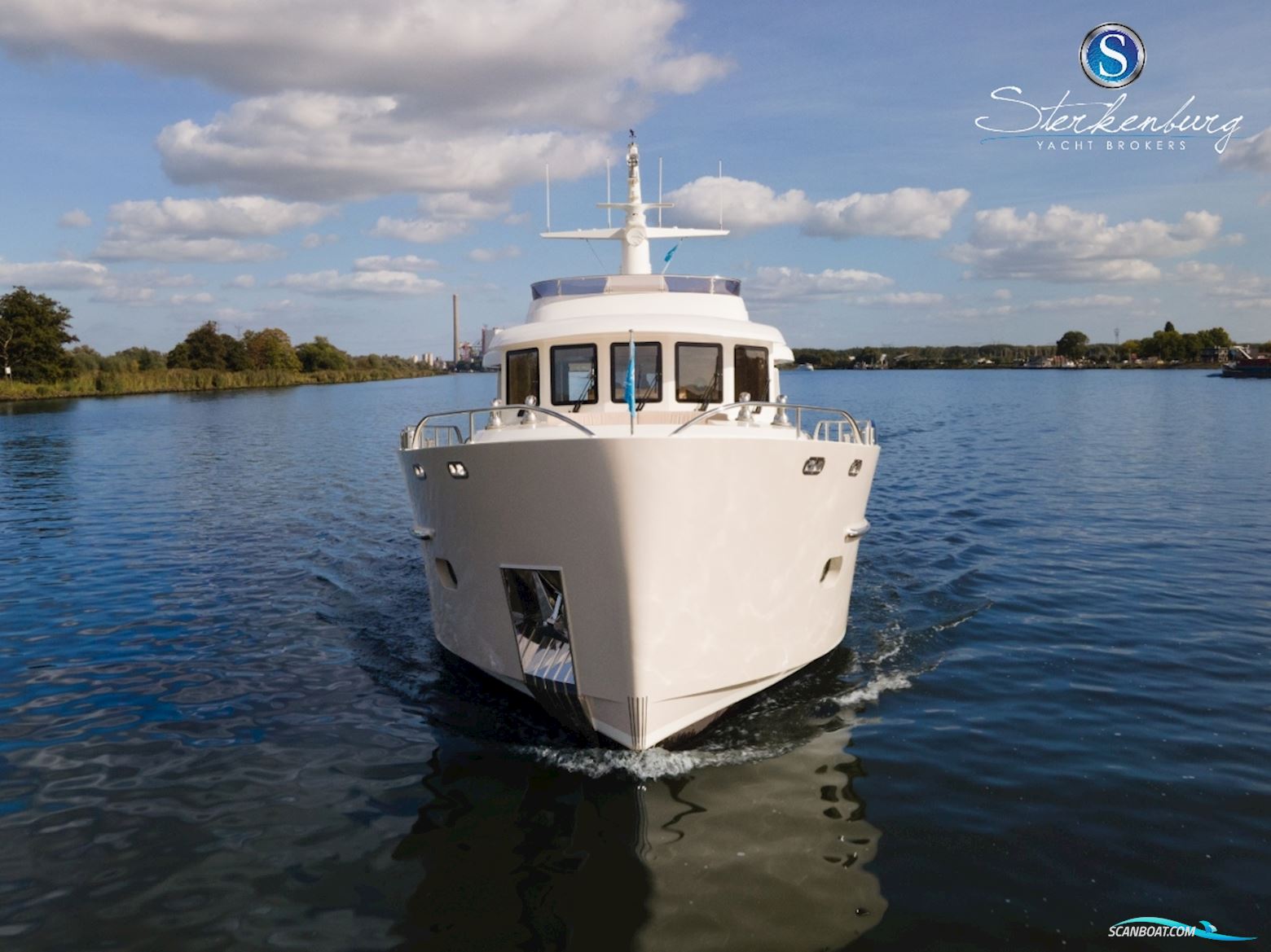 De Alm Grand Voyager 65