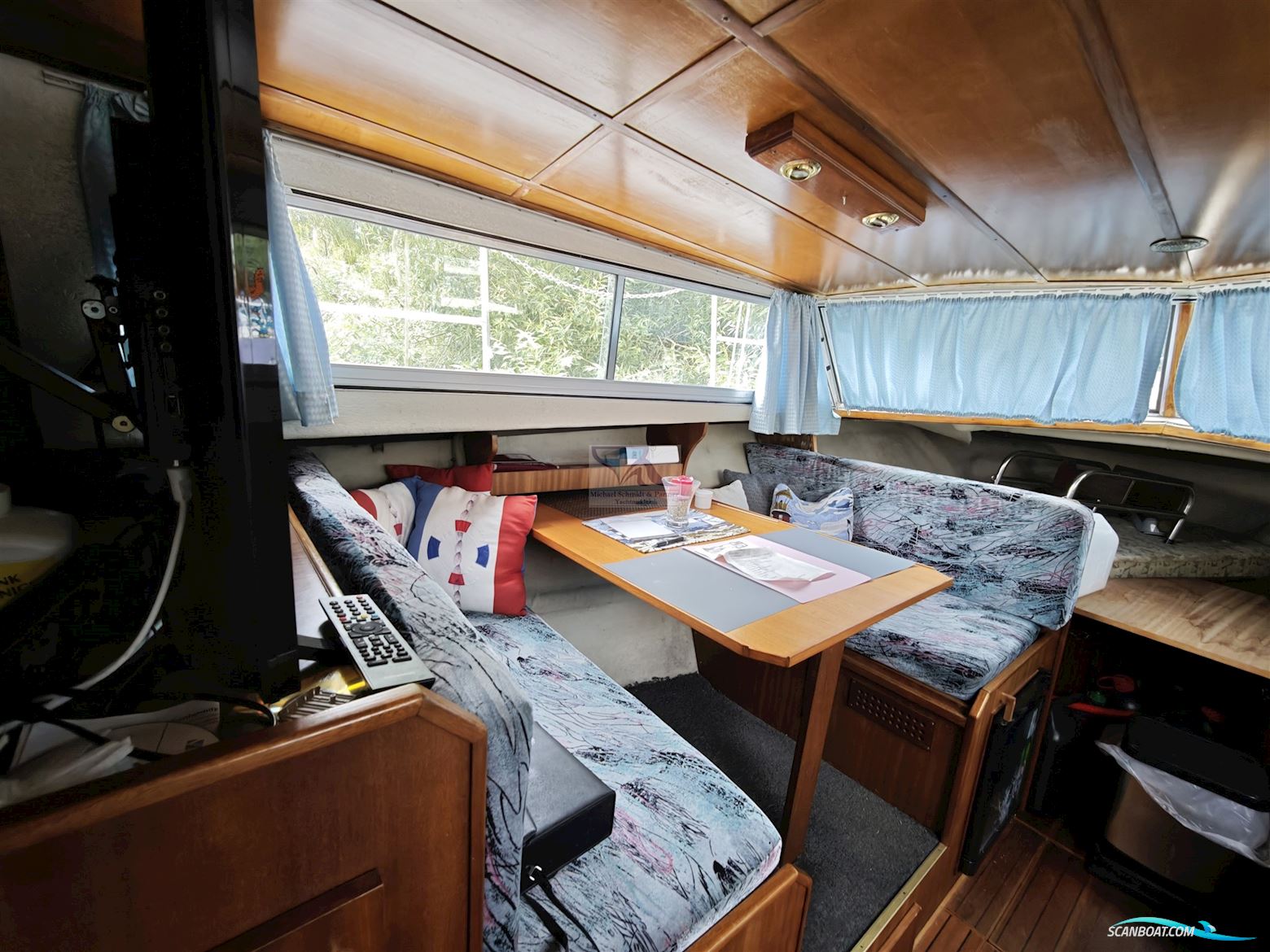 De Amer Amerglass 32 AK II